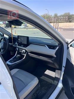 تويوتا راف 4